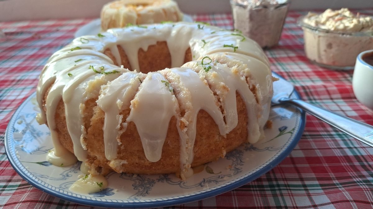 Bolo de limão