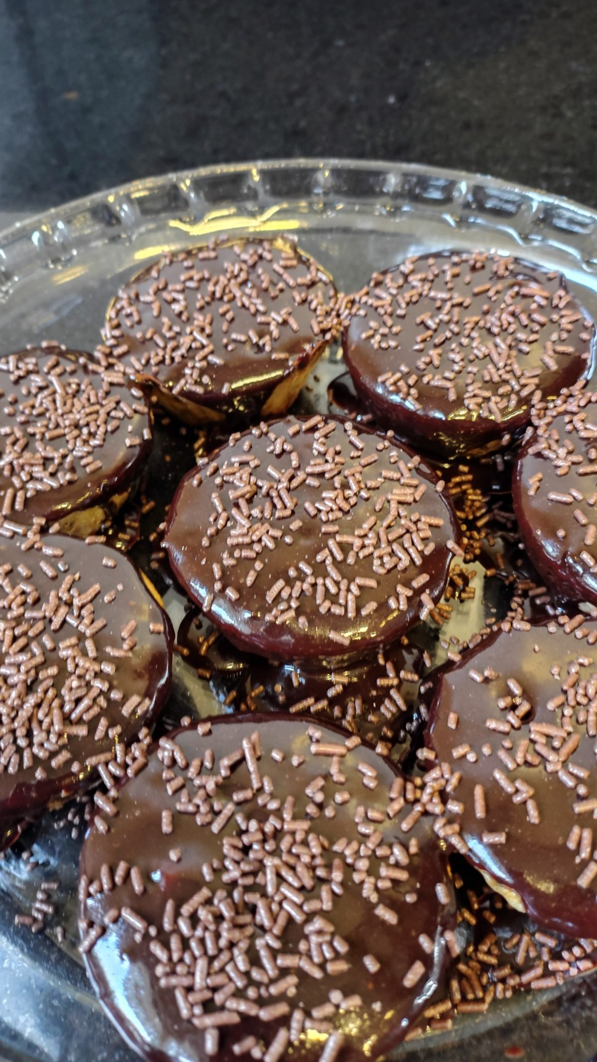 Mini bolinho formigueiro ( 8 a 10 unidades)