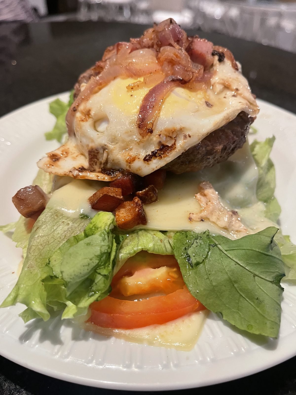 Hambúrguer aberto especial