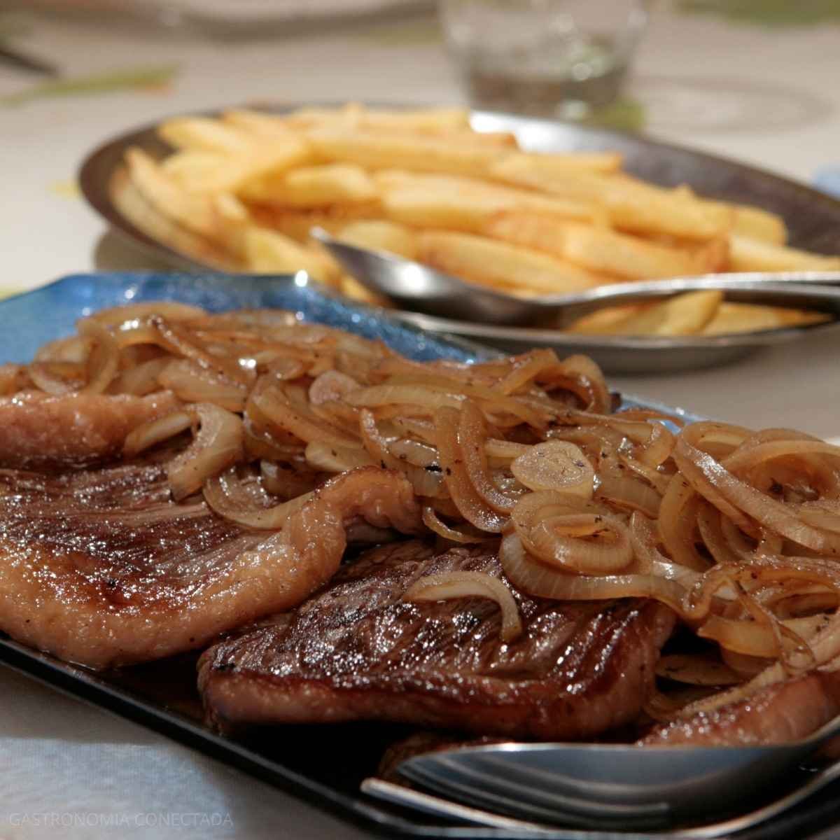 Bife à Cavalo — Por que o Ovo Fica Duro e a Gema Não Fica Mole