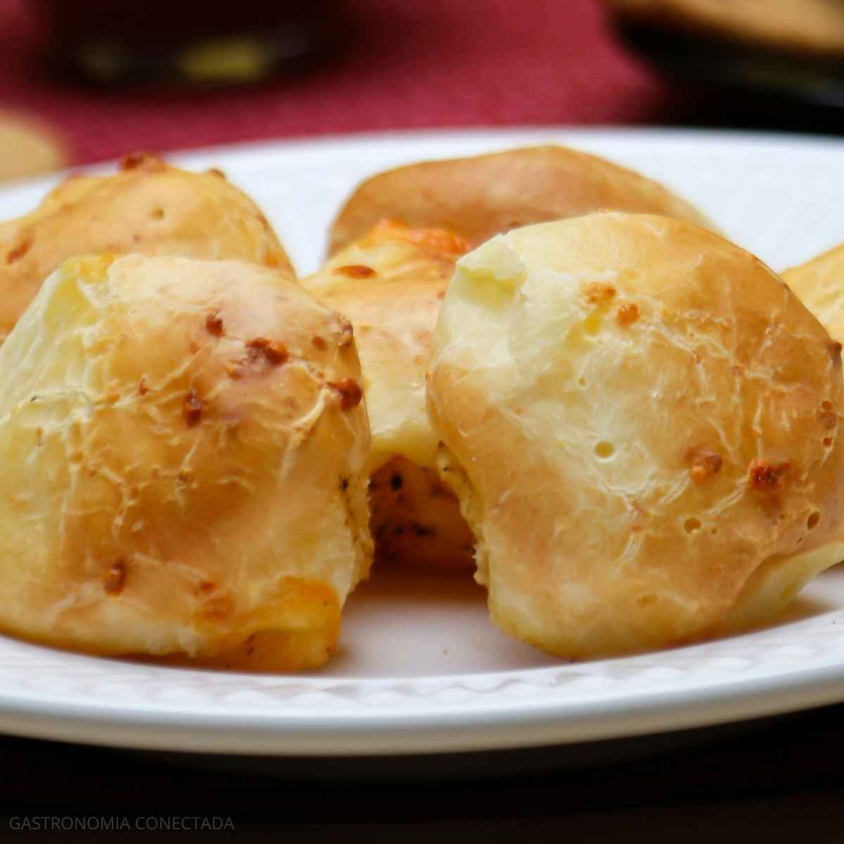 Pão de Queijo na Air Fryer — Por que Queima por Fora e Fica Cru por Dentro