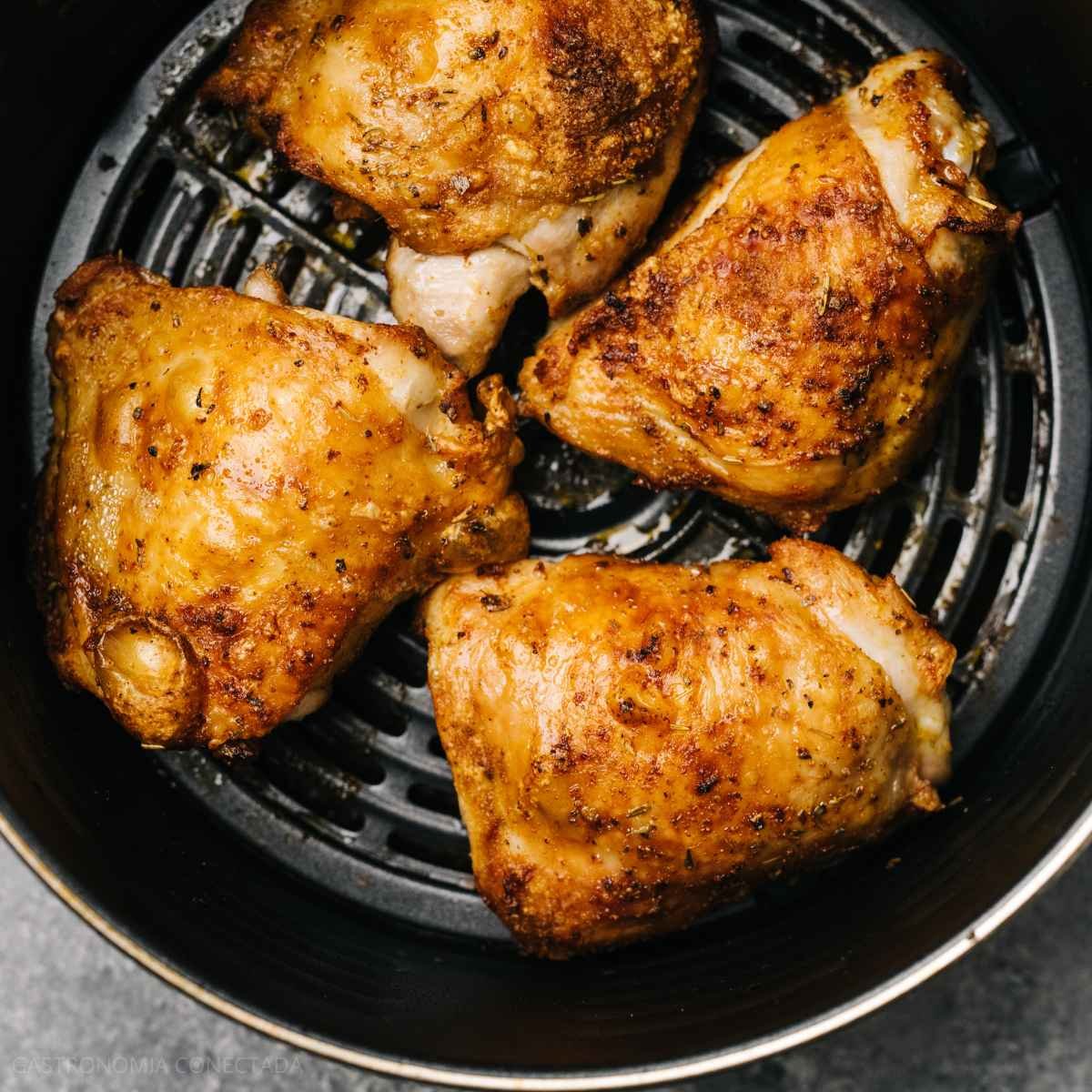 Peito de Frango na Air Fryer — Por que Ele Resseca e Como Manter Suculento