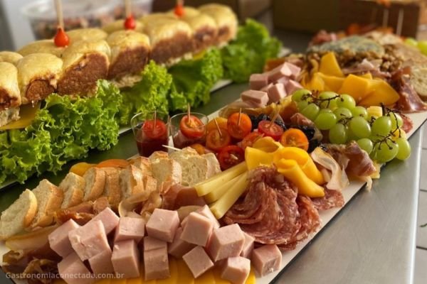 Tábua de Frios para Festa: Quantidade, Lista e Como Montar para Muitas Pessoas
