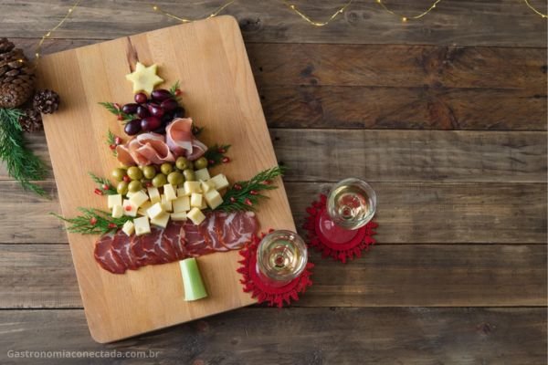 Tábua de Frios de Natal e Ano Novo: A Mesa que Todo Mundo Vai Fotografar